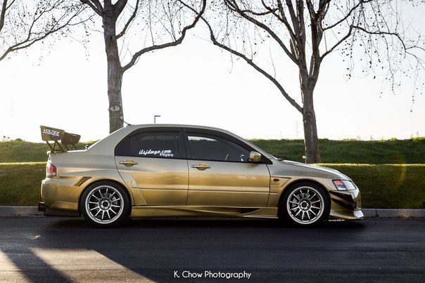 Mitsubishi Lancer Evolution - 5