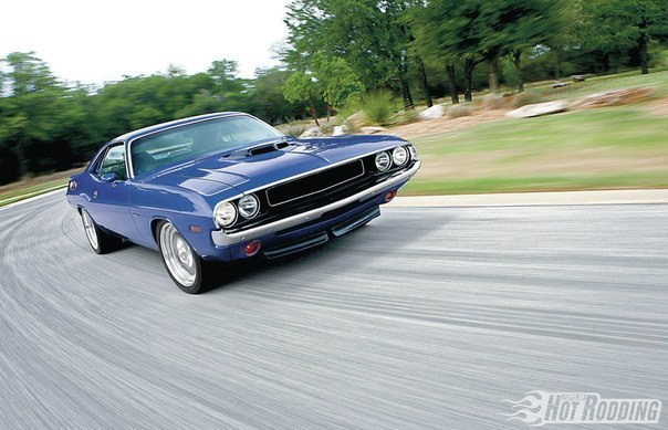 1970 Dodge Challenger Custom - 4