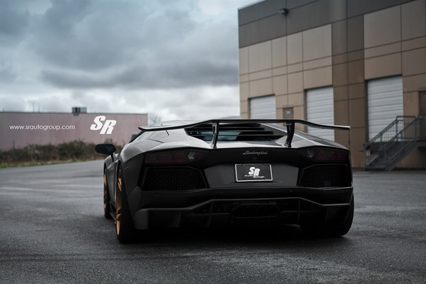 Lamborghini Aventador - 3