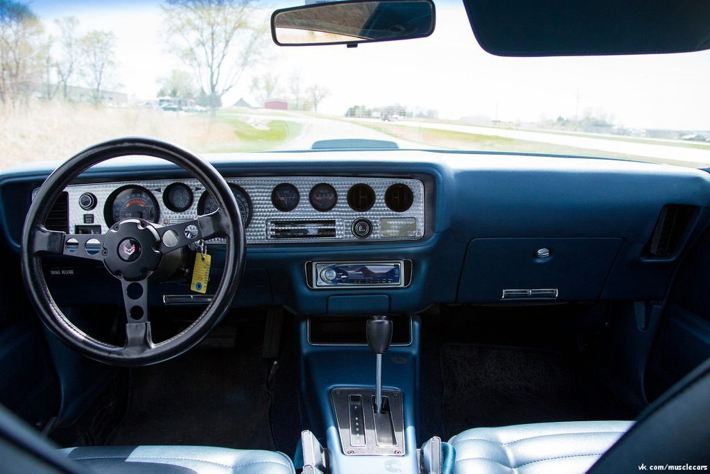 1971 Pontiac Firebird Trans Am - 8