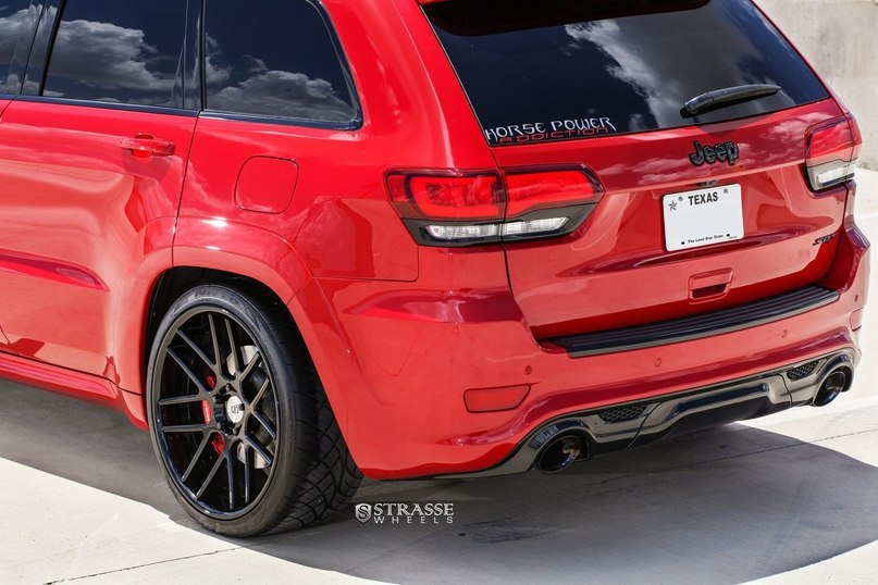 Jeep Grand Cherokee SRT on Strasse Forged Wheels - 8