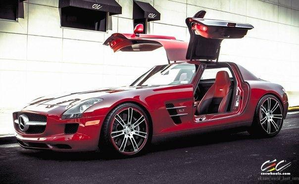 Mercedes-Benz SLS AMG - 3