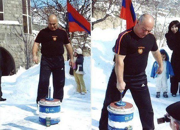 56-летний Беник Исраелян в четвертый раз побил свой же рекорд. Будучи рекордсменом Гиннесса — тогда ...