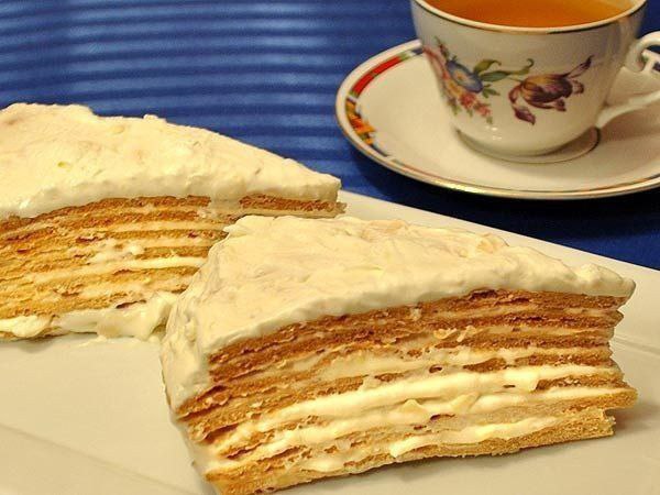 Торт Парижский коктейль.Ингредиенты:Тесто:- 3 ст. ложки меда- 150 гр сахара- 3 ст. ложки ...