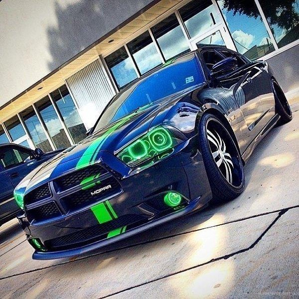 Dodge Charger - 6