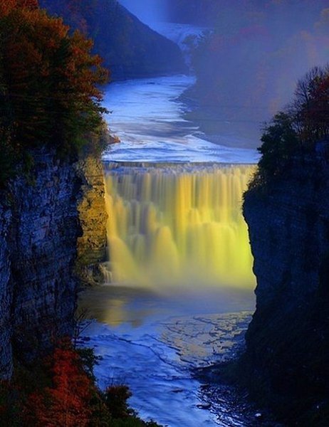 Мы мечемся: – работа…быт…дела….Кто хочет слышать- всё же должен слушать…А на бегу- заметишь лишь ... - 6