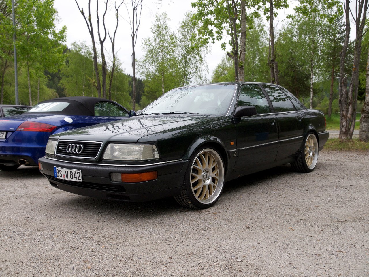 Audi V8