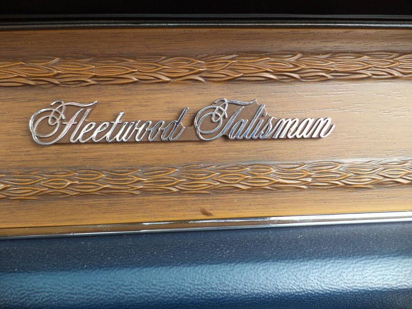 Cadillac Fleetwood Talisman 1974 - 8