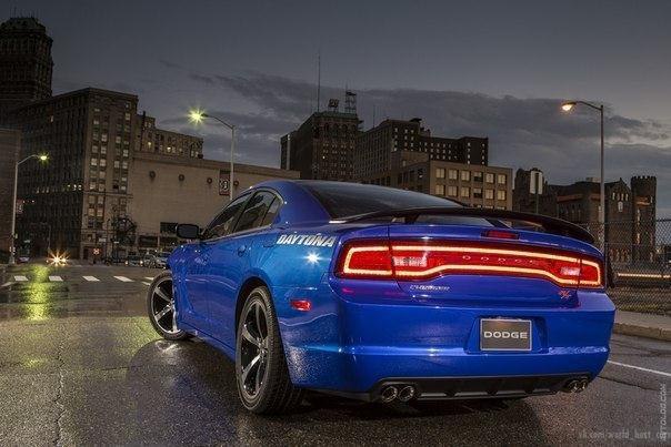 Dodge Charger 2013 - 2