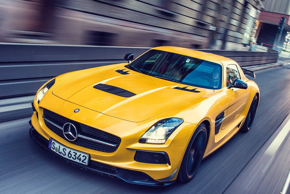 MERCEDES-BENZ SLS AMG BLACK SERIES.: 280 000 : 6208 3, V8, 630 .., 635 : ... - 6