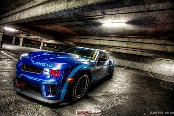 Chevrolet Camaro SS - 4