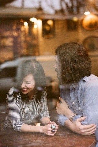 Любовь — это чудо, потому что она замыкает весь мир на одном человеке, с которым вам хорошо, любовь ...