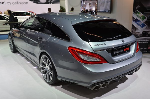   Mercedes-Benz CLS Brabus 850 Shooting Brake 6.0 Biturbo 4MATIC - 2