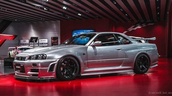 Nissan Skyline GT-R R34