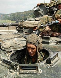 Военный экстрим! Поездка на танке Т-55 и посещение музея бронетехники Второй мировой войны со ... - 5