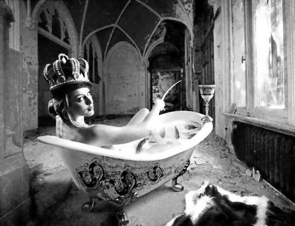 ������ �������� ������ ������� �����: ����� � ����� �������, ��� ����������� � ����� �������.