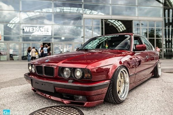 BMW 5 E34