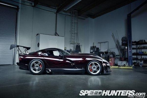 Dodge Viper.Мощность: 2000 л.с.Максимальная скорость: 357 км/ч - 3