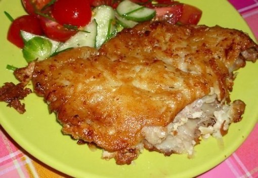 Отбивная в картофельной корочке.Ингредиенты:- 800 гр свинины (корейка) - 5 шт картофеля- 1 яйцо- 1 ...