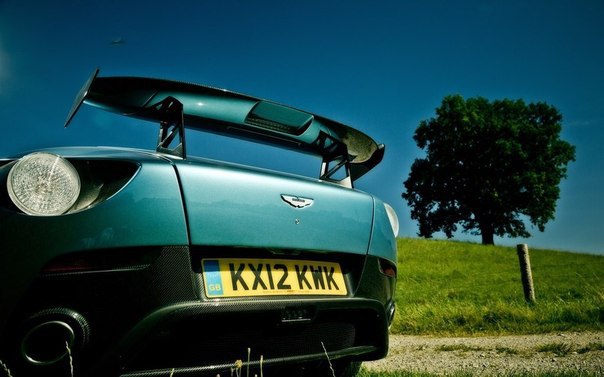 Aston Martin V12 Zagato.: 5935 3: 510 .. : 570 :  ... - 8