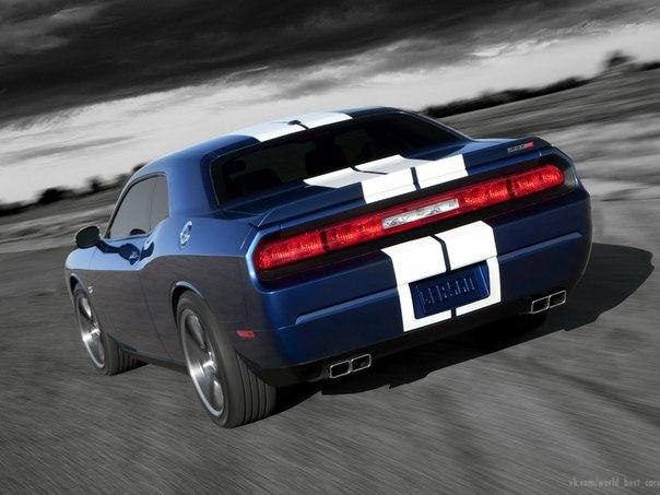 Dodge Challenger SRT8 392 