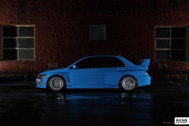 Mitsubishi Lancer EVO - 6