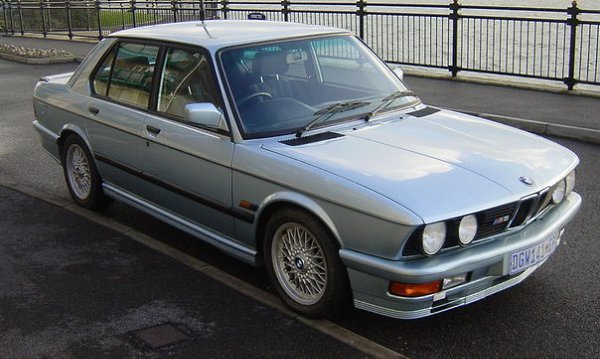 1986 BMW M5