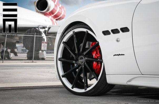 Maserati GranTurismo with Vossen Wheels. - 4