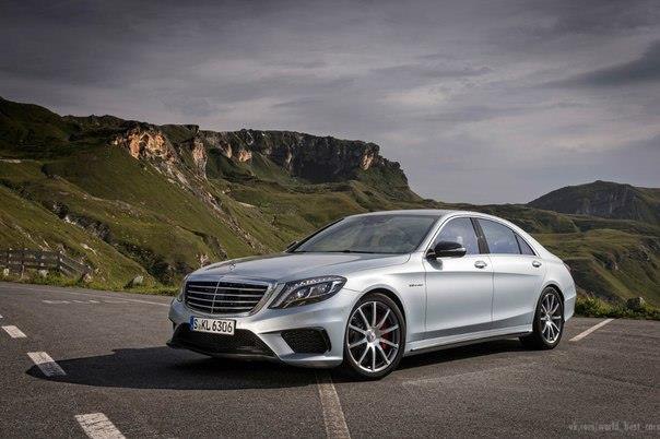 Mercedes-Benz S 63 AMG.: 5461 : 585 .. : 900 : ...