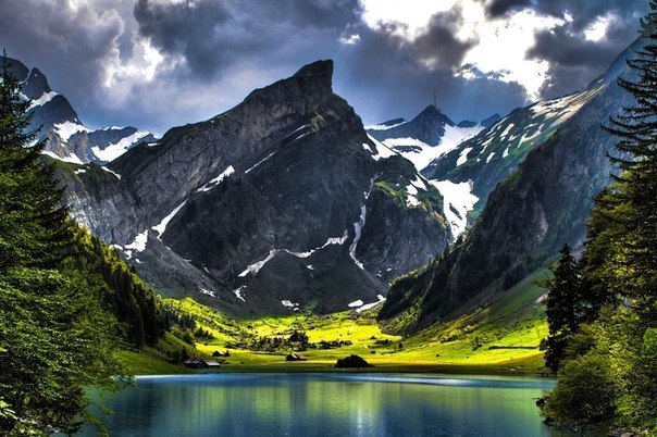 Seealpsee Швейцария озеро