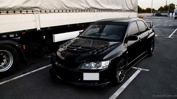 Mitsubishi Lancer Evolution IX - 6