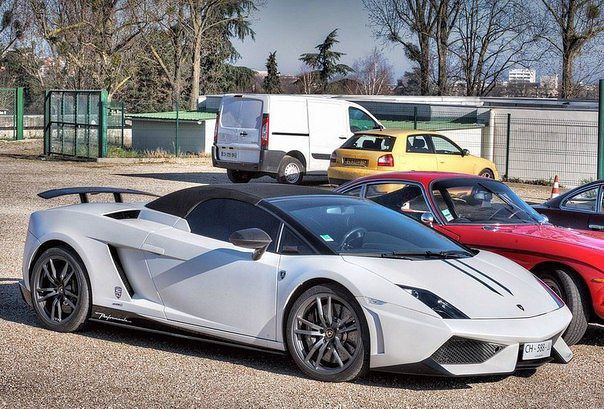 Lamborghini Gallardo LP570-4 Spyder Performante