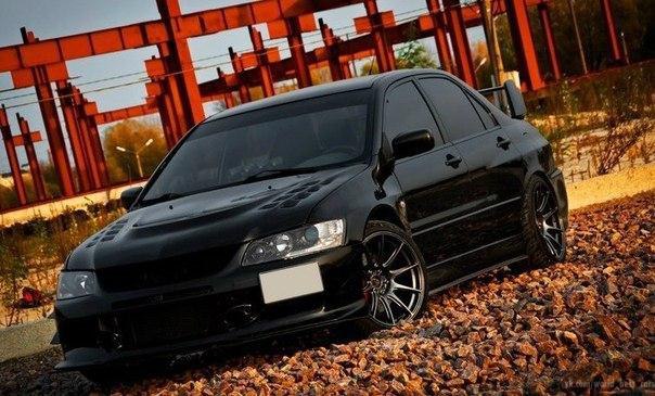 Mitsubishi Lancer Evolution IX - 3