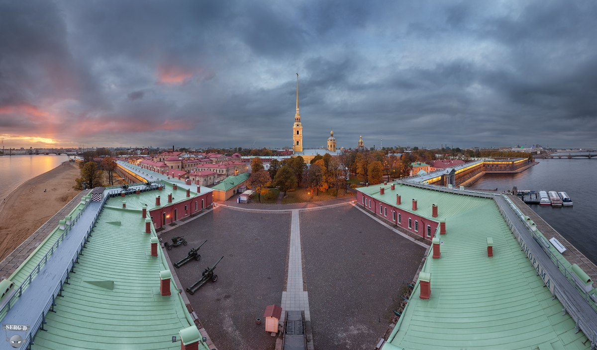 Невская панорама Петропавловской крепости