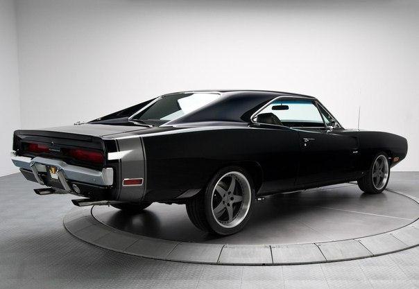 1970 Dodge Charger R/T 426 Hemi hotrod.V8 426 c.i. Hemi / 506 hp / -5 Tremec TKO-500 - 2