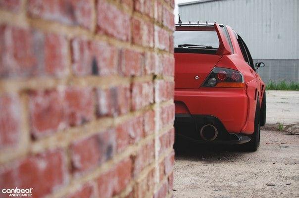 Mitsubishi Lancer Evo IX - 4