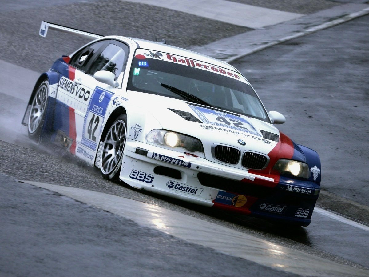 BMW M3 GTR E46.:    - V8 4,0  (ECU 12A)  - ...