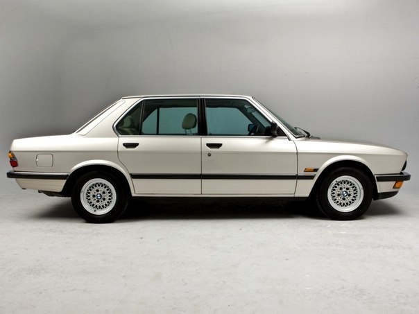 BMW 5 Series (E28) '1981 - 5