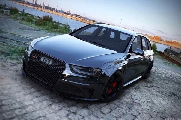 Audi RS4 Avant