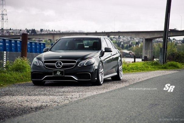 Mercedes-Benz E63 AMG on PUR Wheels - 2