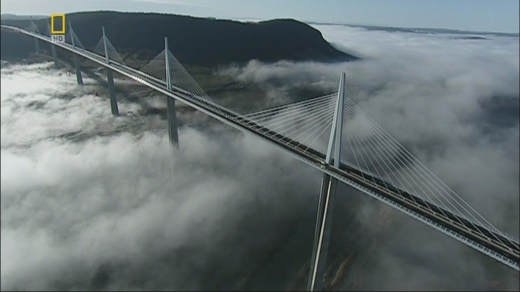.  .(MegaStructures. Millau Bridge)   2004    ... - 2