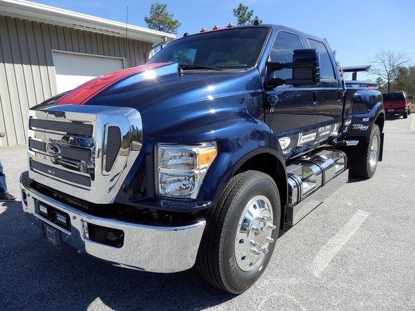 Ford F-650 - 2
