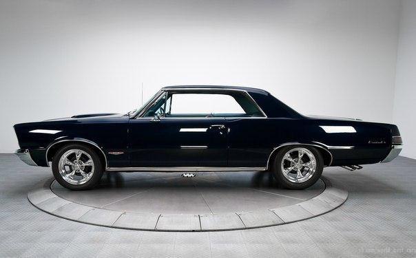 1965 Pontiac GTO - 3