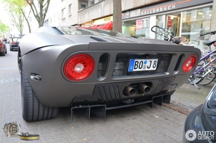 Ford GT. - 7