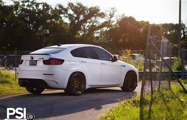 BMW X6M - 3