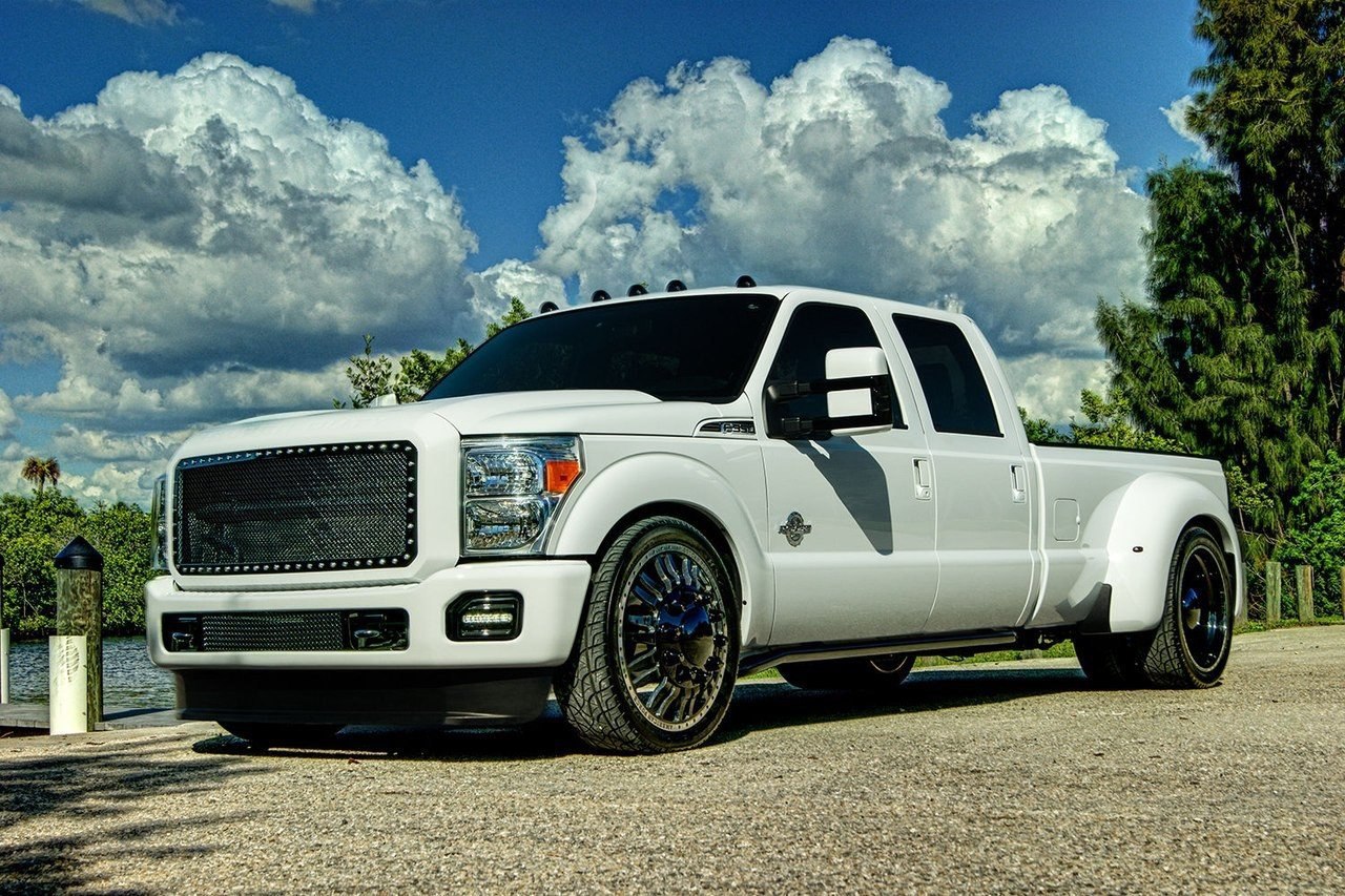 Ford F-350 Crew Cab-Dually-Diesel.#@yakor.blog - 5