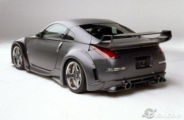  :  ... Nissan 350z - 2