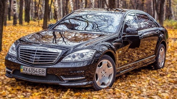 Mercedes-Benz S600 (W221)