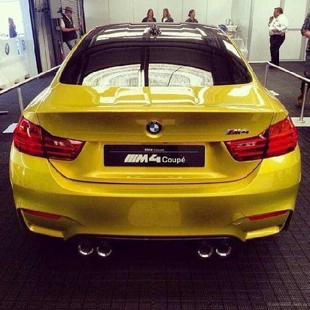 BMW M4 - 3