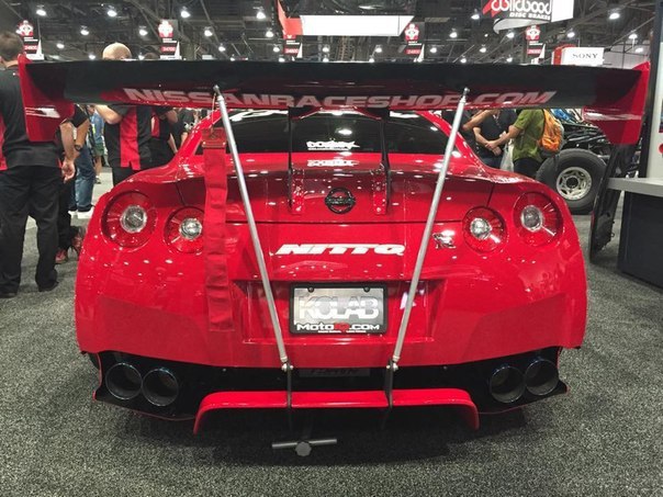 GReddy and Turbo by Garrett Nissan GT-R - 2